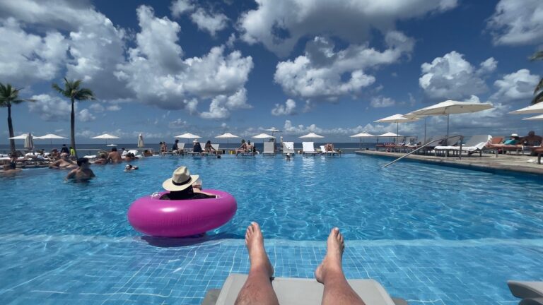 A gorgeous view of the pool, Cozumel.